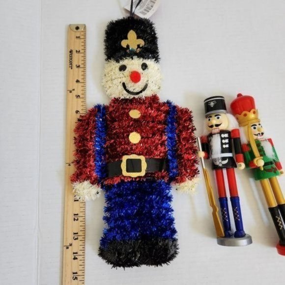 Nutcraker Soldiers Christmas Bundle - Picture 4 of 8